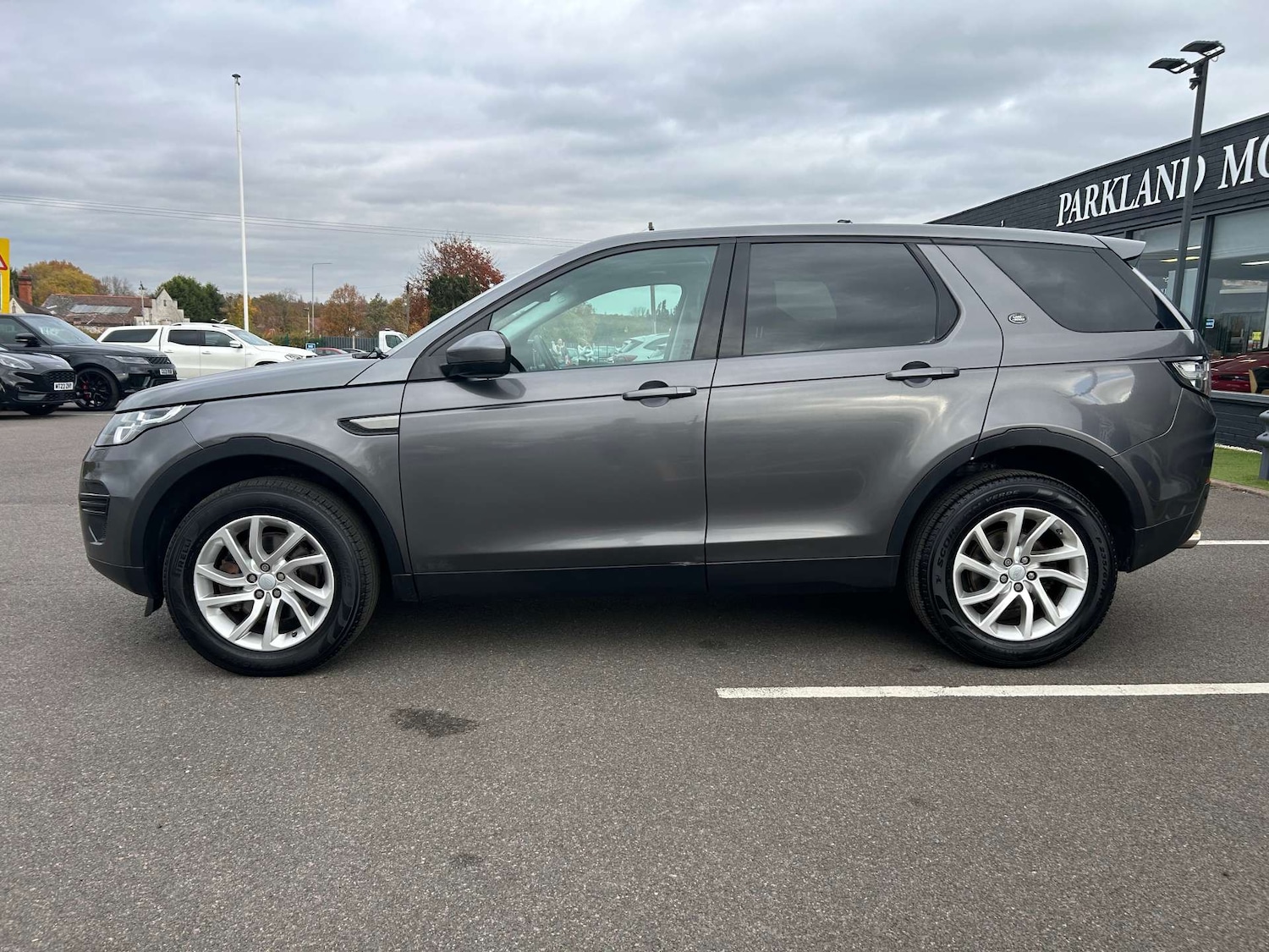 Used Land Rover Discovery Sport 2016 for sale - 76469521: Photo 5