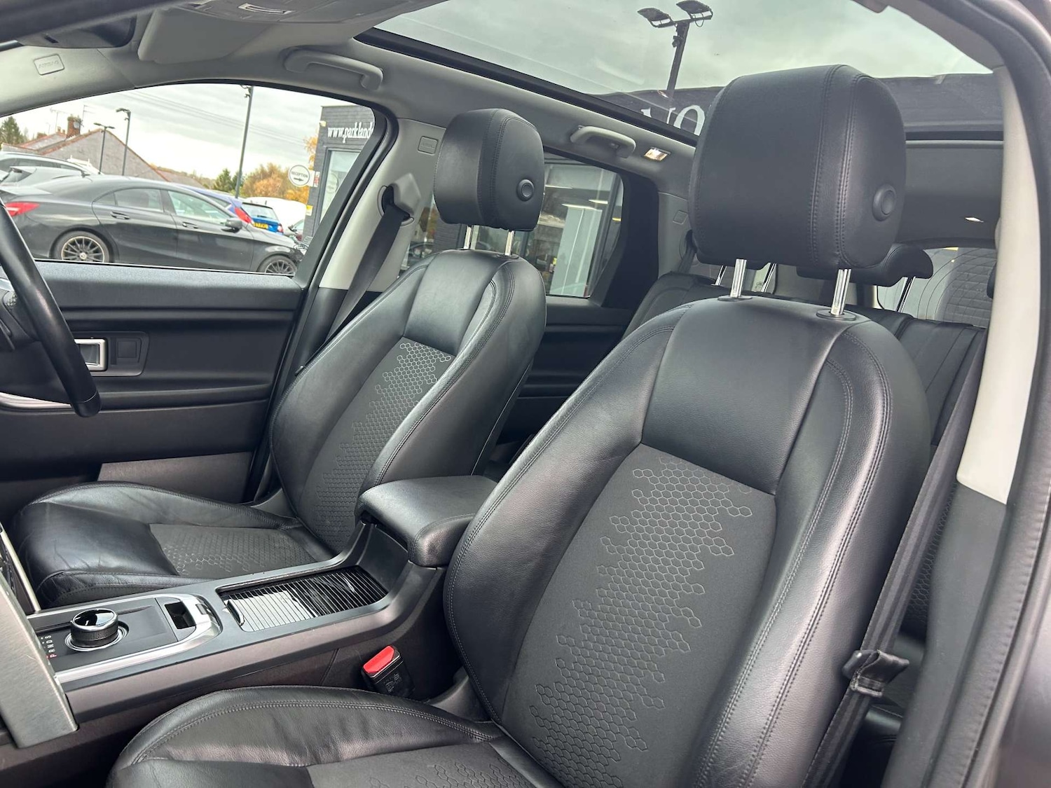 Used Land Rover Discovery Sport 2016 for sale - 76469521: Photo 53