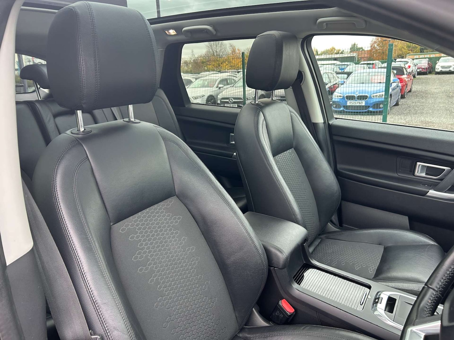 Used Land Rover Discovery Sport 2016 for sale - 76469521: Photo 66