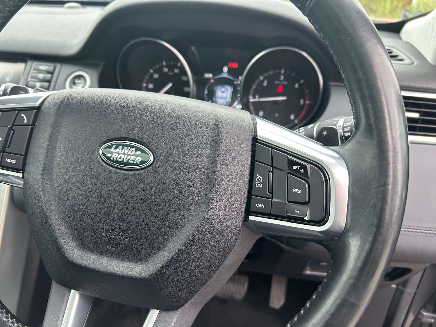 Used Land Rover Discovery Sport 2016 for sale - 76469521: Photo 67