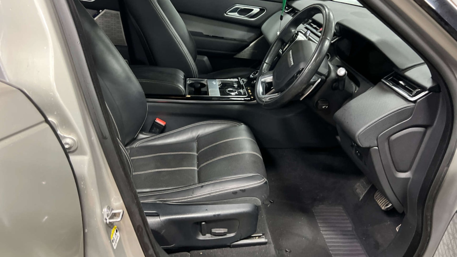 Used Land Rover Range Rover Velar 2019 for sale - 77721661: Photo 11