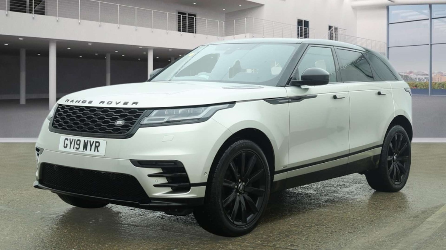 Used Land Rover Range Rover Velar 2019 for sale - 77721661: Photo 3