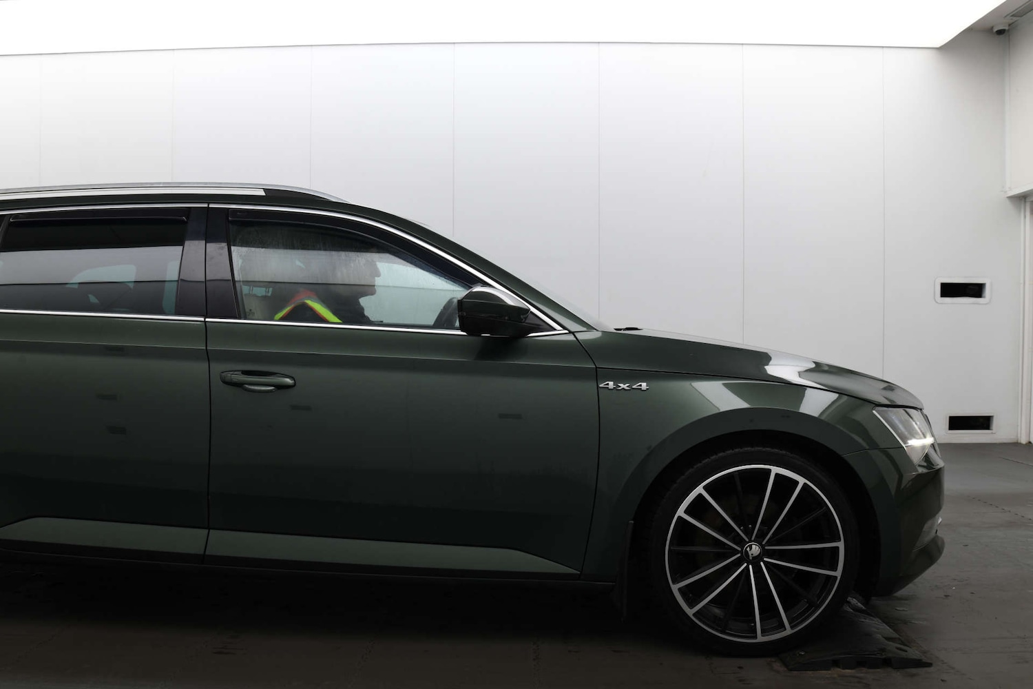 Used Skoda Superb 2018 for sale - 77721655: Photo 10