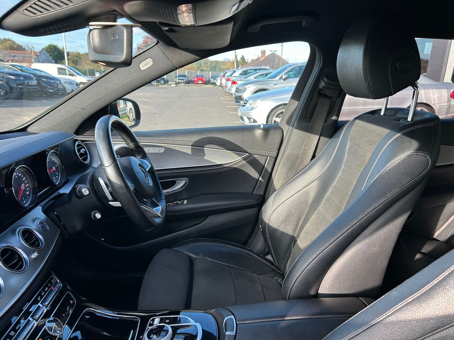 Used Mercedes-Benz E Class 2016 for sale - 76427361: Photo 19