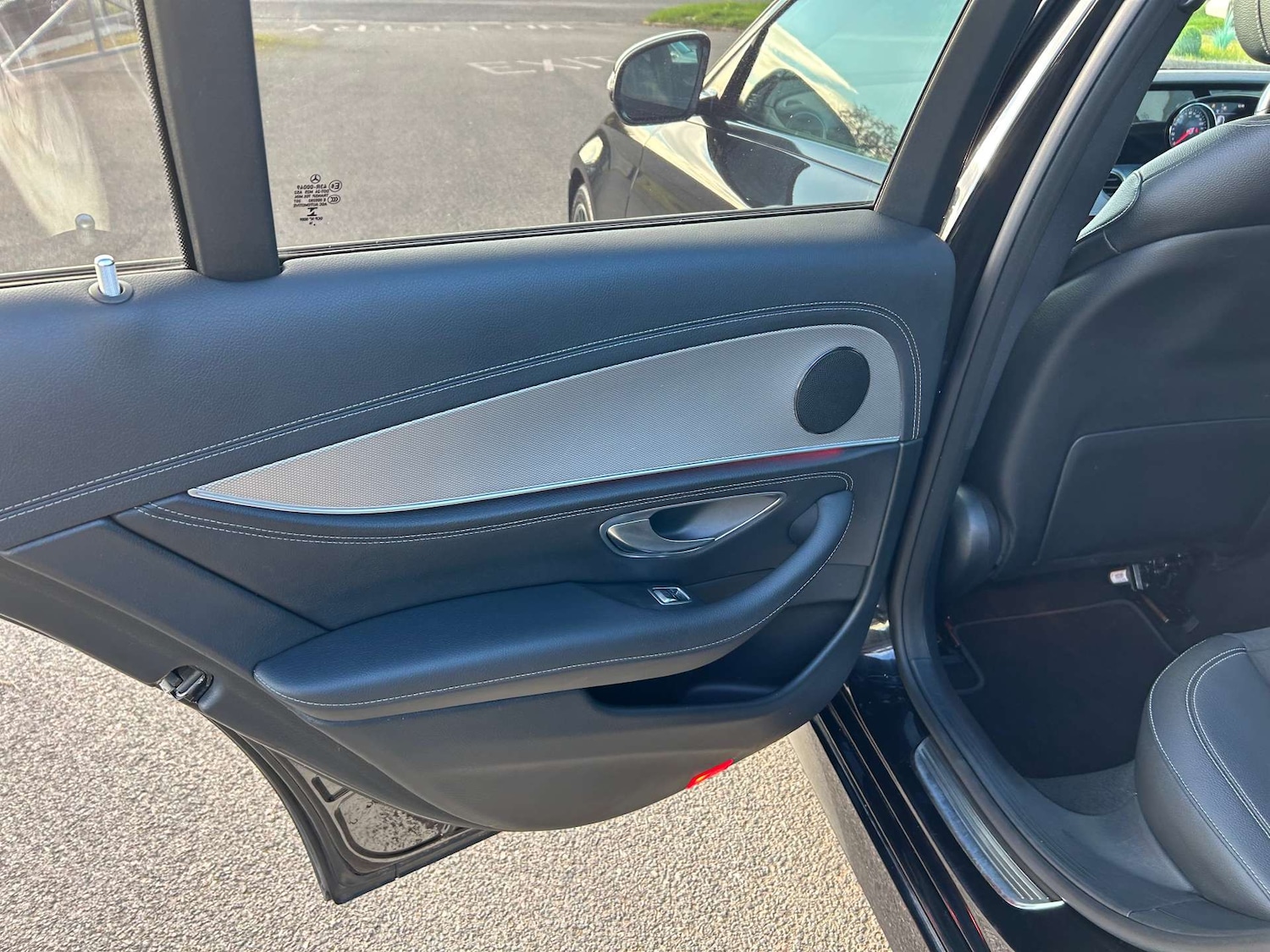 Used Mercedes-Benz E Class 2016 for sale - 76427361: Photo 30