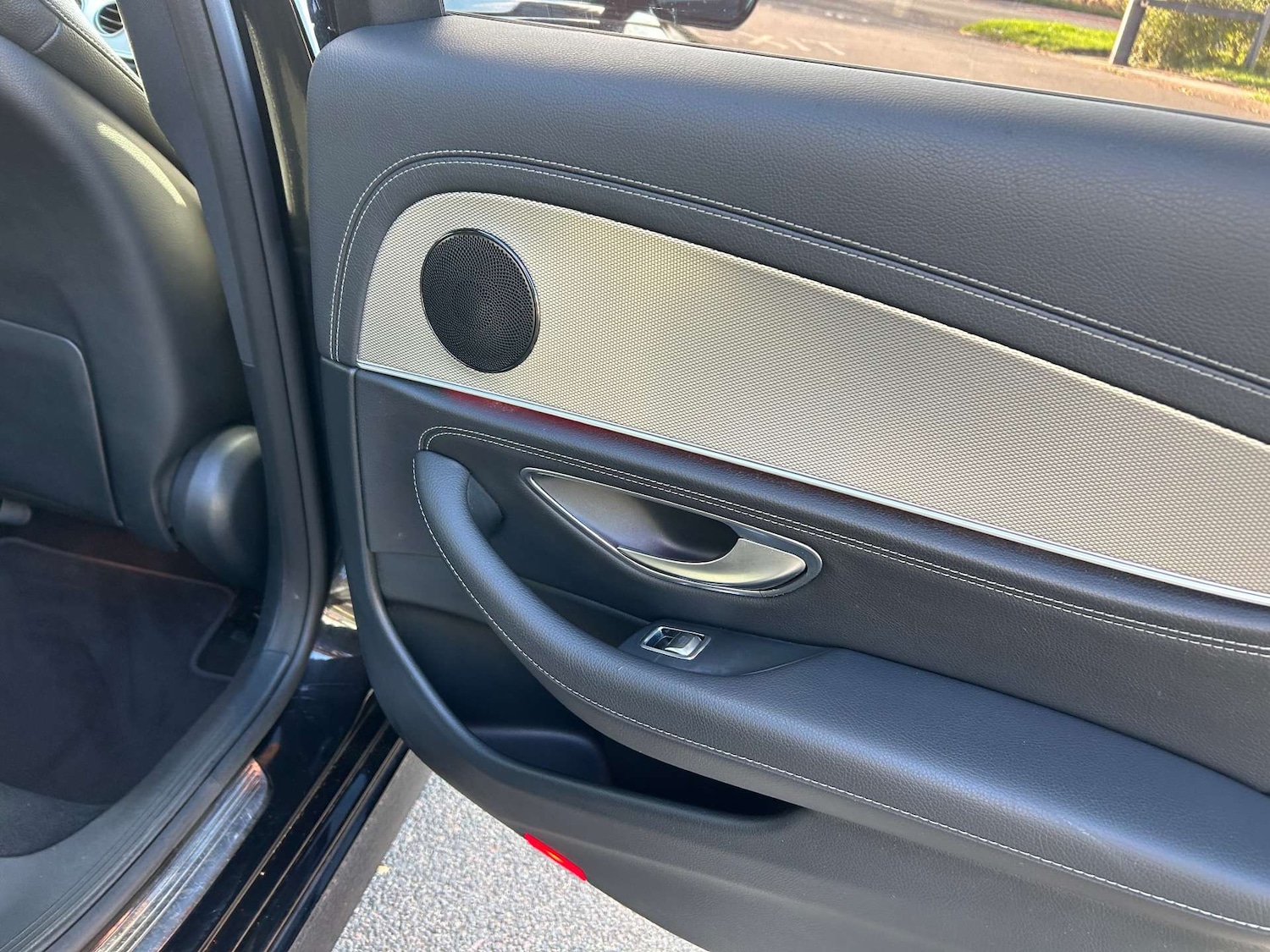 Used Mercedes-Benz E Class 2016 for sale - 76427361: Photo 39