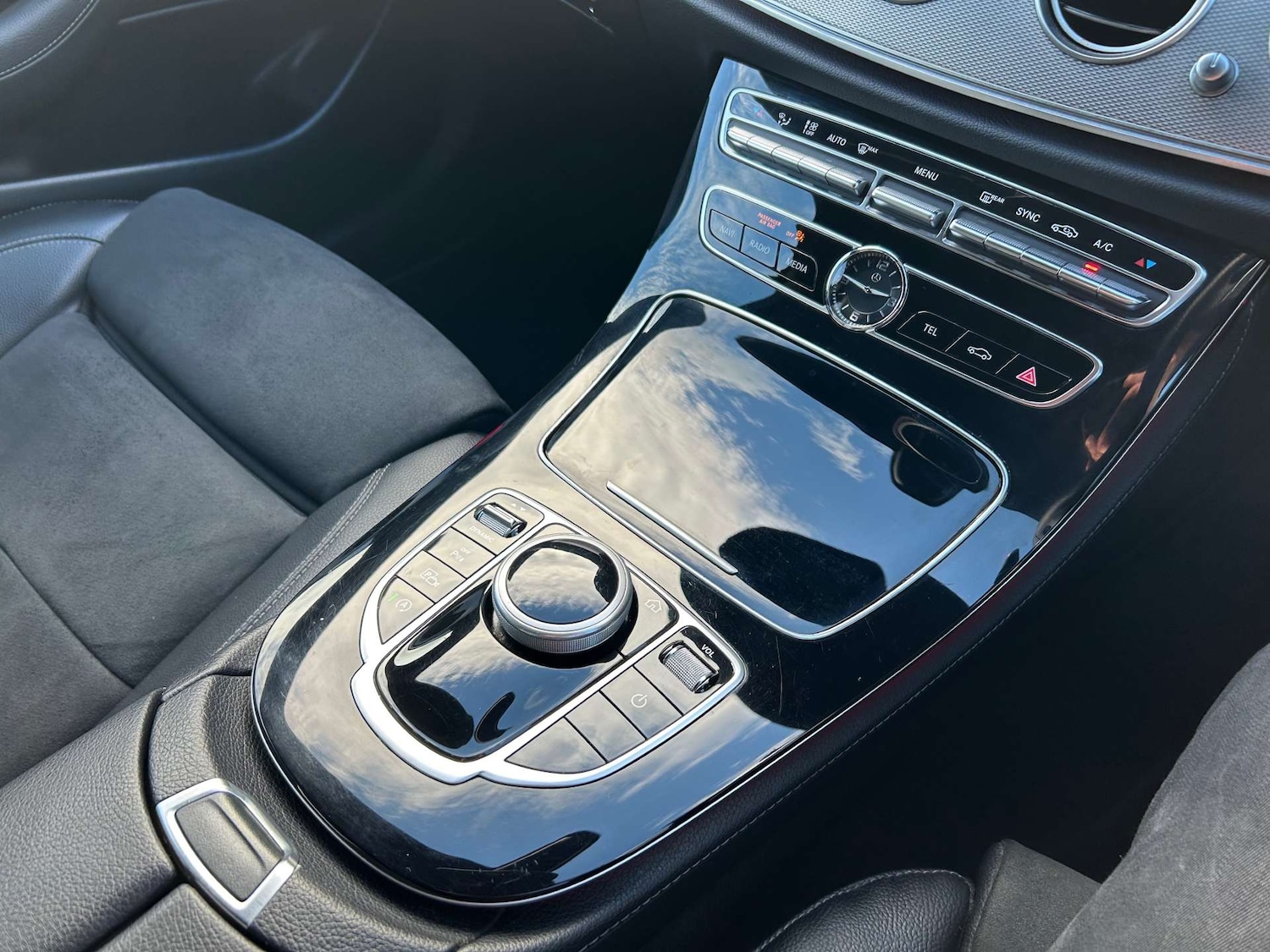 Used Mercedes-Benz E Class 2016 for sale - 76427361: Photo 54