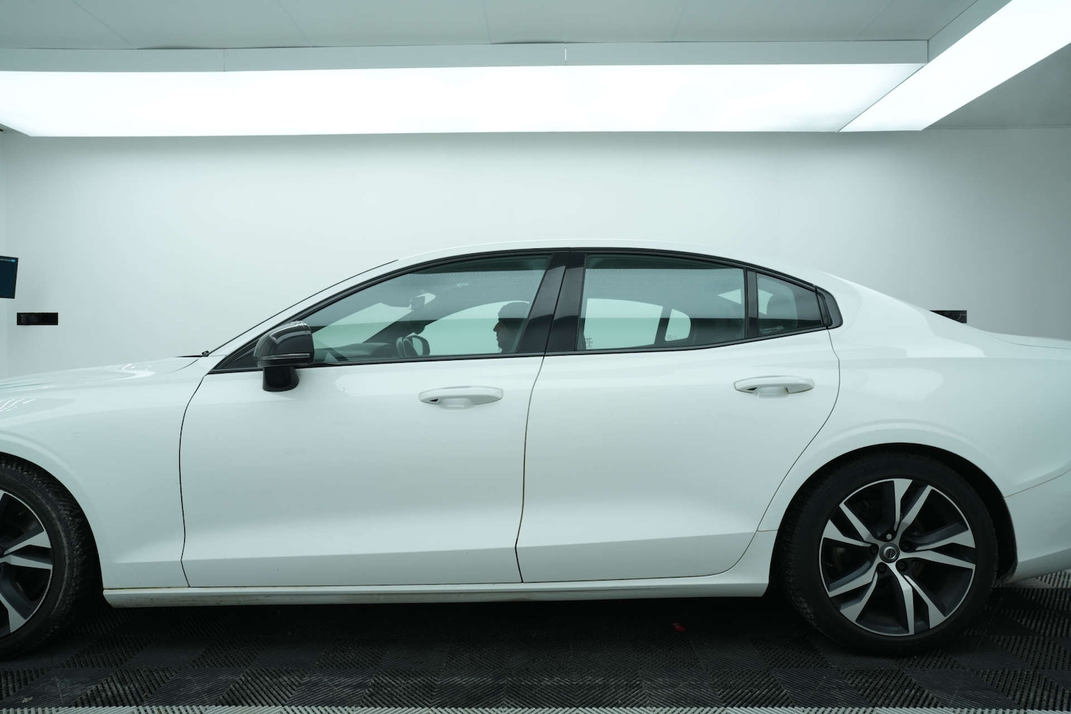 Used Volvo S60 2020 for sale - 77163695: Photo 11