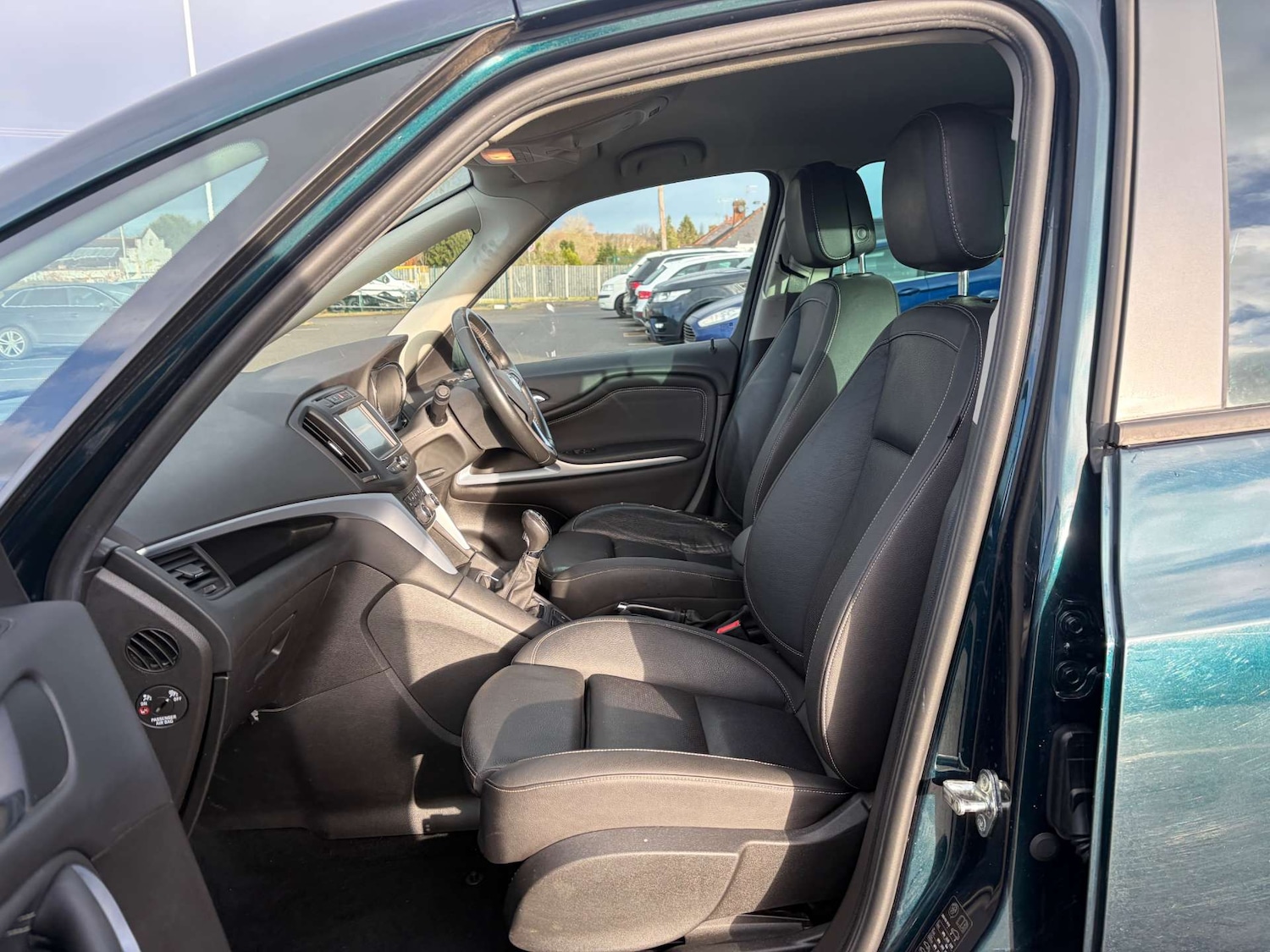 Used Vauxhall Zafira Tourer 2017 for sale - 77189544: Photo 15