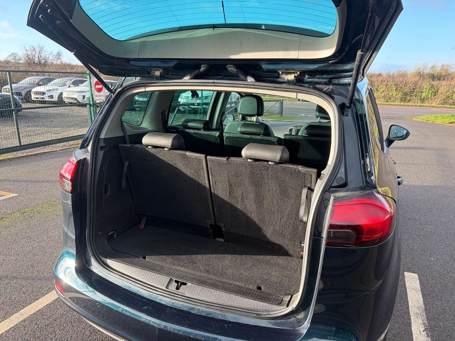 Used Vauxhall Zafira Tourer 2017 for sale - 77189544: Photo 26