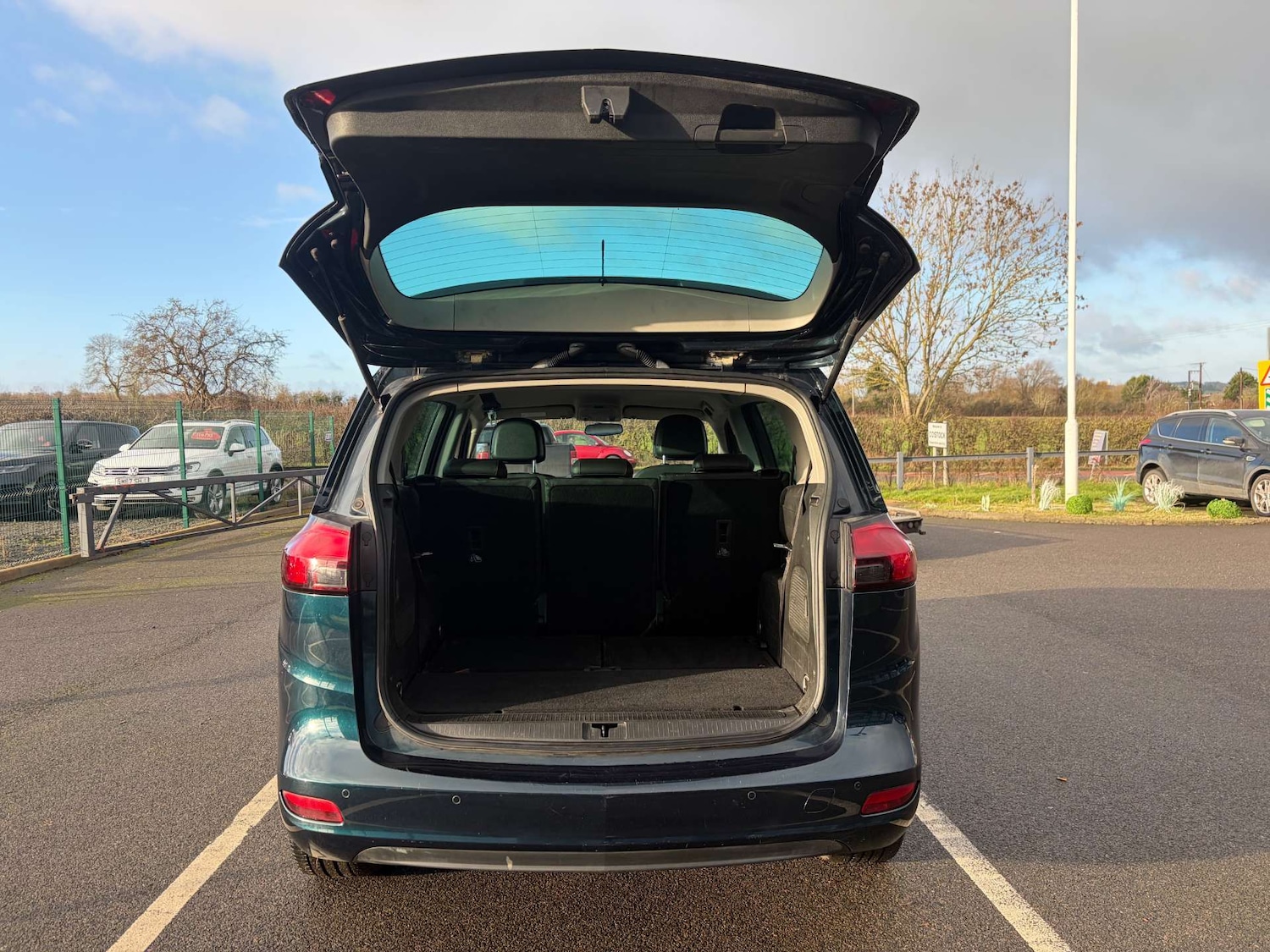 Used Vauxhall Zafira Tourer 2017 for sale - 77189544: Photo 27