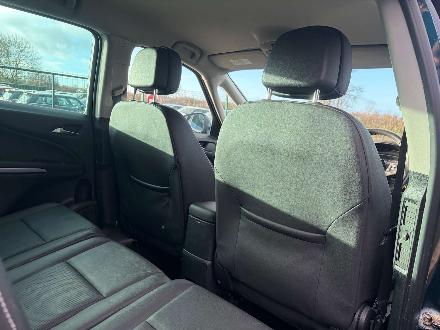 Used Vauxhall Zafira Tourer 2017 for sale - 77189544: Photo 34