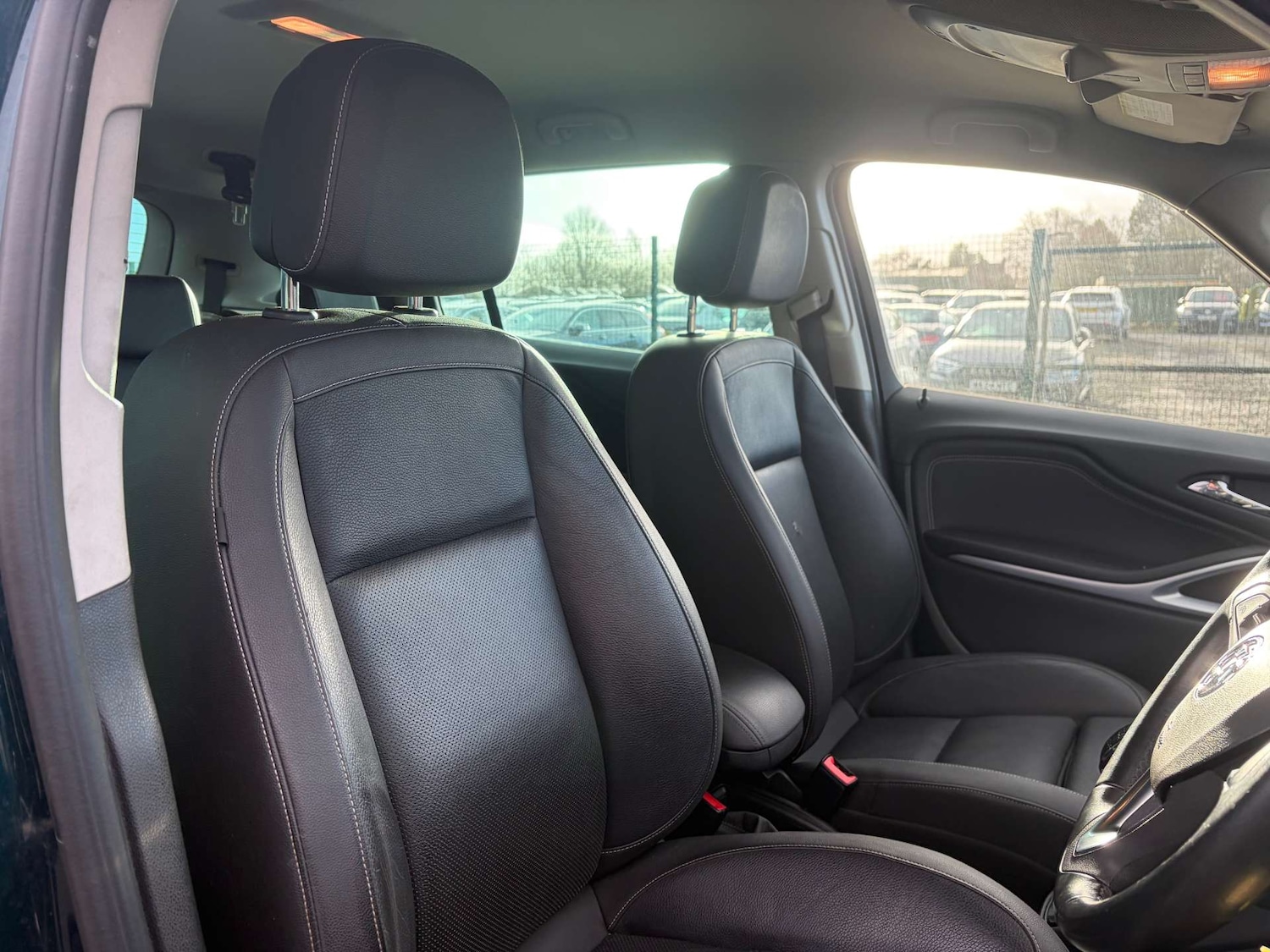 Used Vauxhall Zafira Tourer 2017 for sale - 77189544: Photo 42