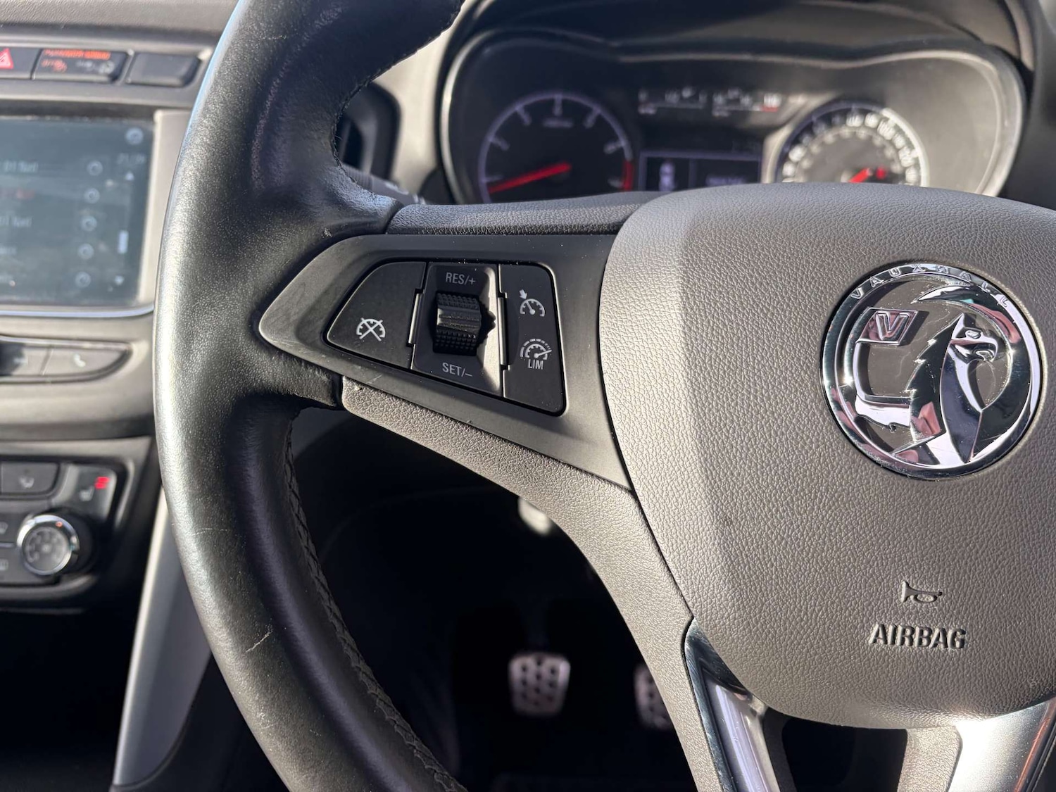 Used Vauxhall Zafira Tourer 2017 for sale - 77189544: Photo 46