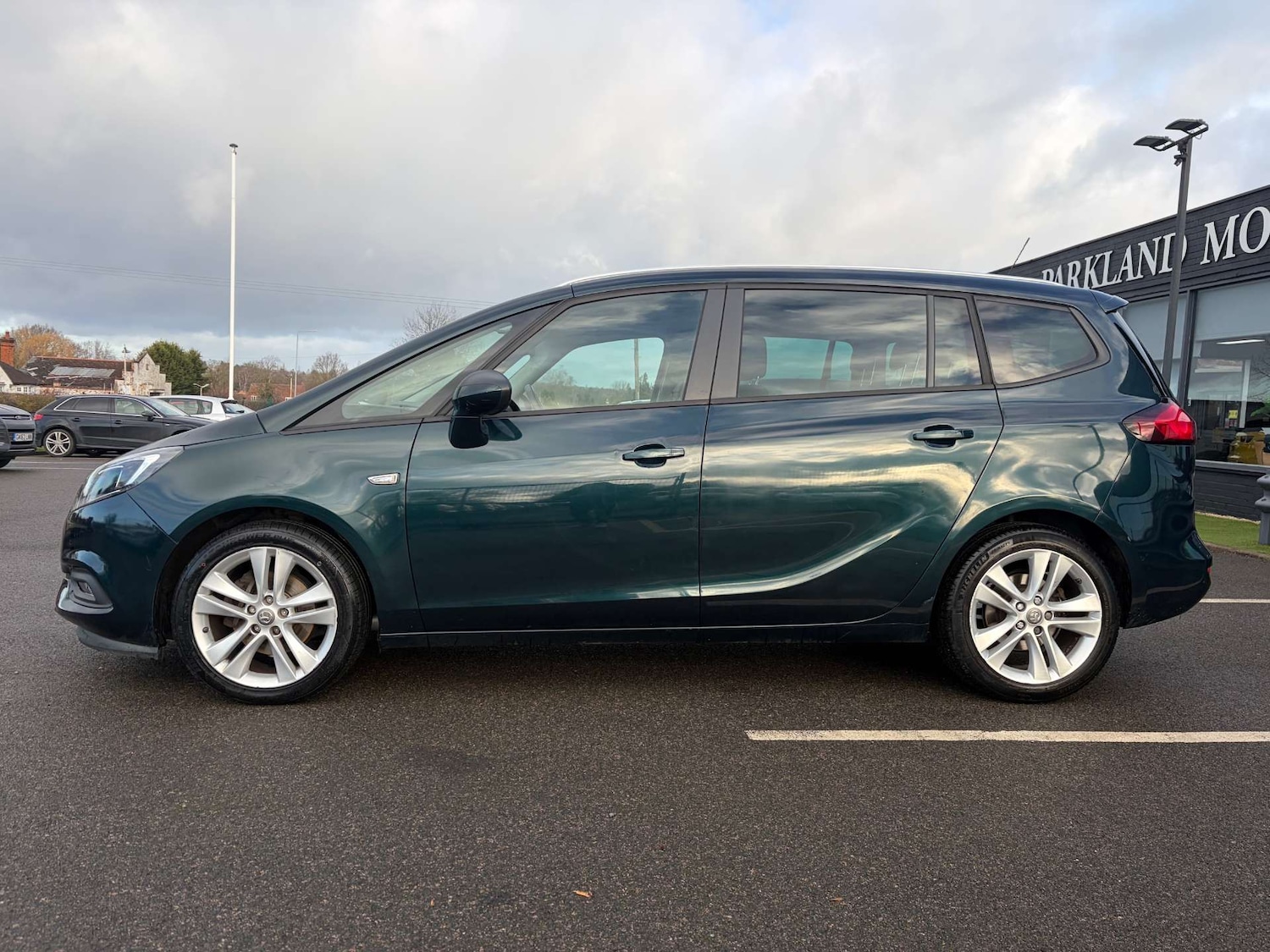 Used Vauxhall Zafira Tourer 2017 for sale - 77189544: Photo 5