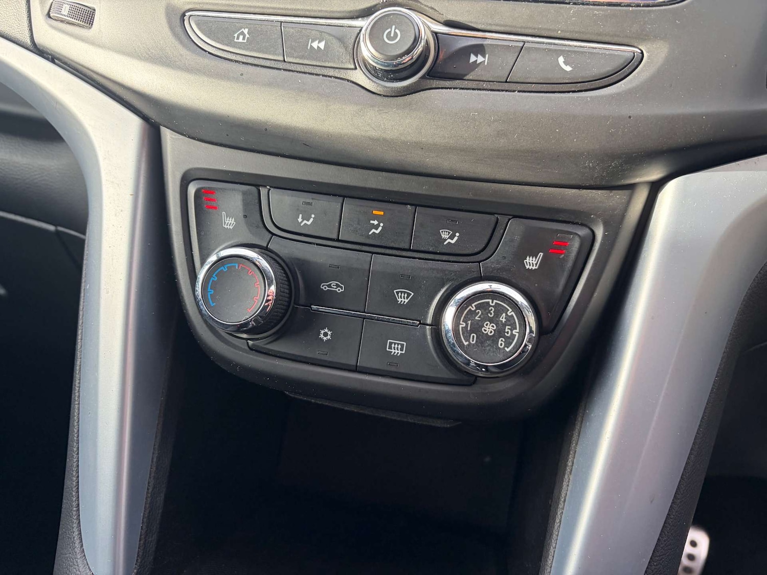 Used Vauxhall Zafira Tourer 2017 for sale - 77189544: Photo 50