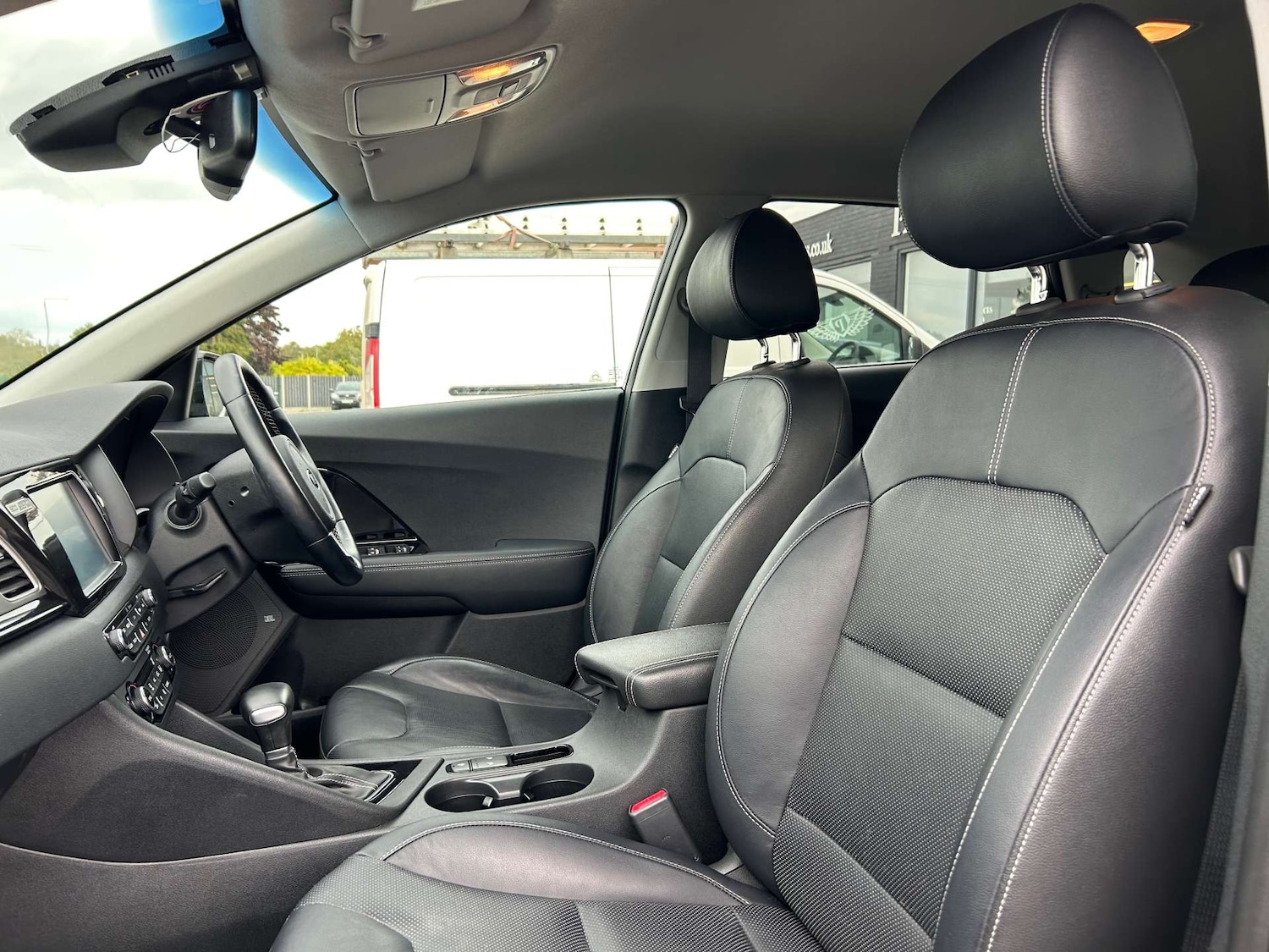 Used Kia Niro 2019 for sale - 76105330: Photo 14