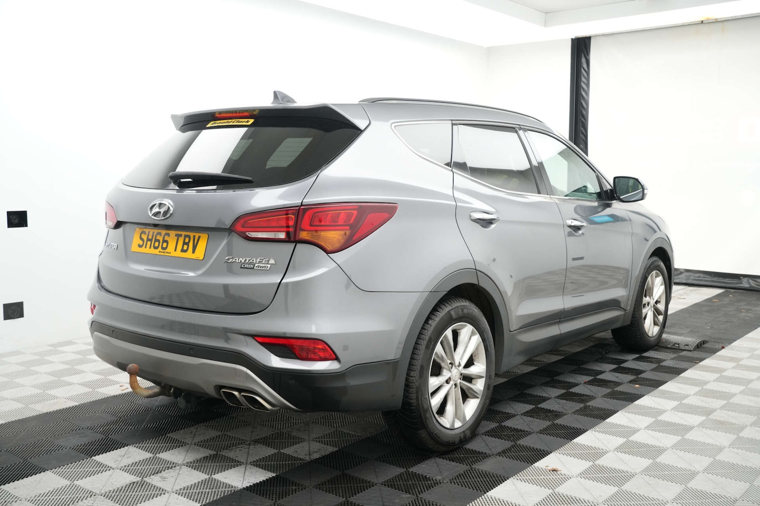 Used Hyundai Santa Fe 2016 for sale - 77236279: Photo 5