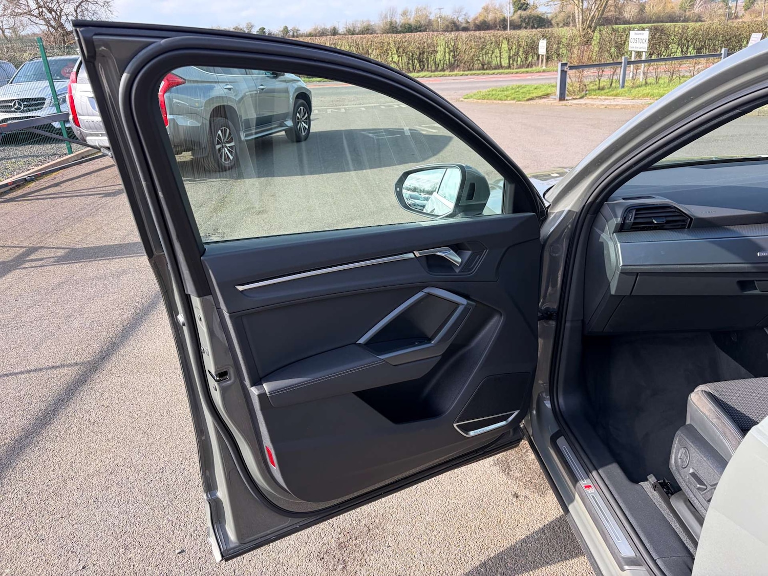 Used Audi Q3 2019 for sale - 77664904: Photo 13