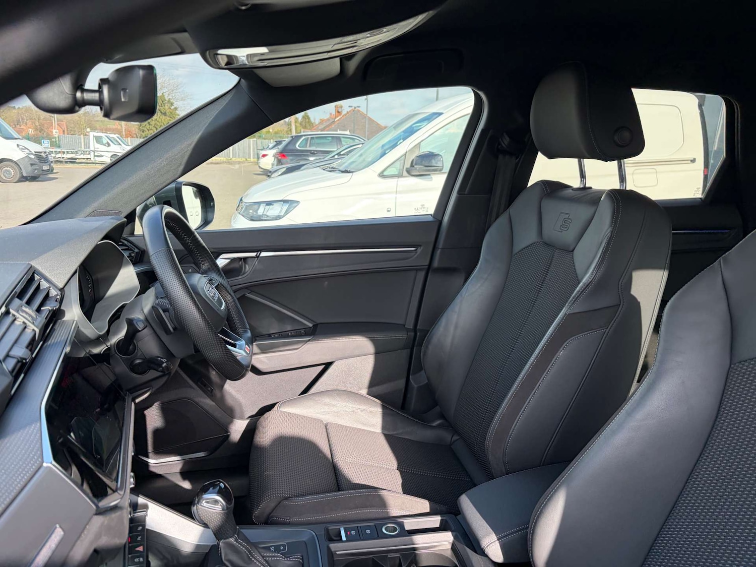 Used Audi Q3 2019 for sale - 77664904: Photo 17