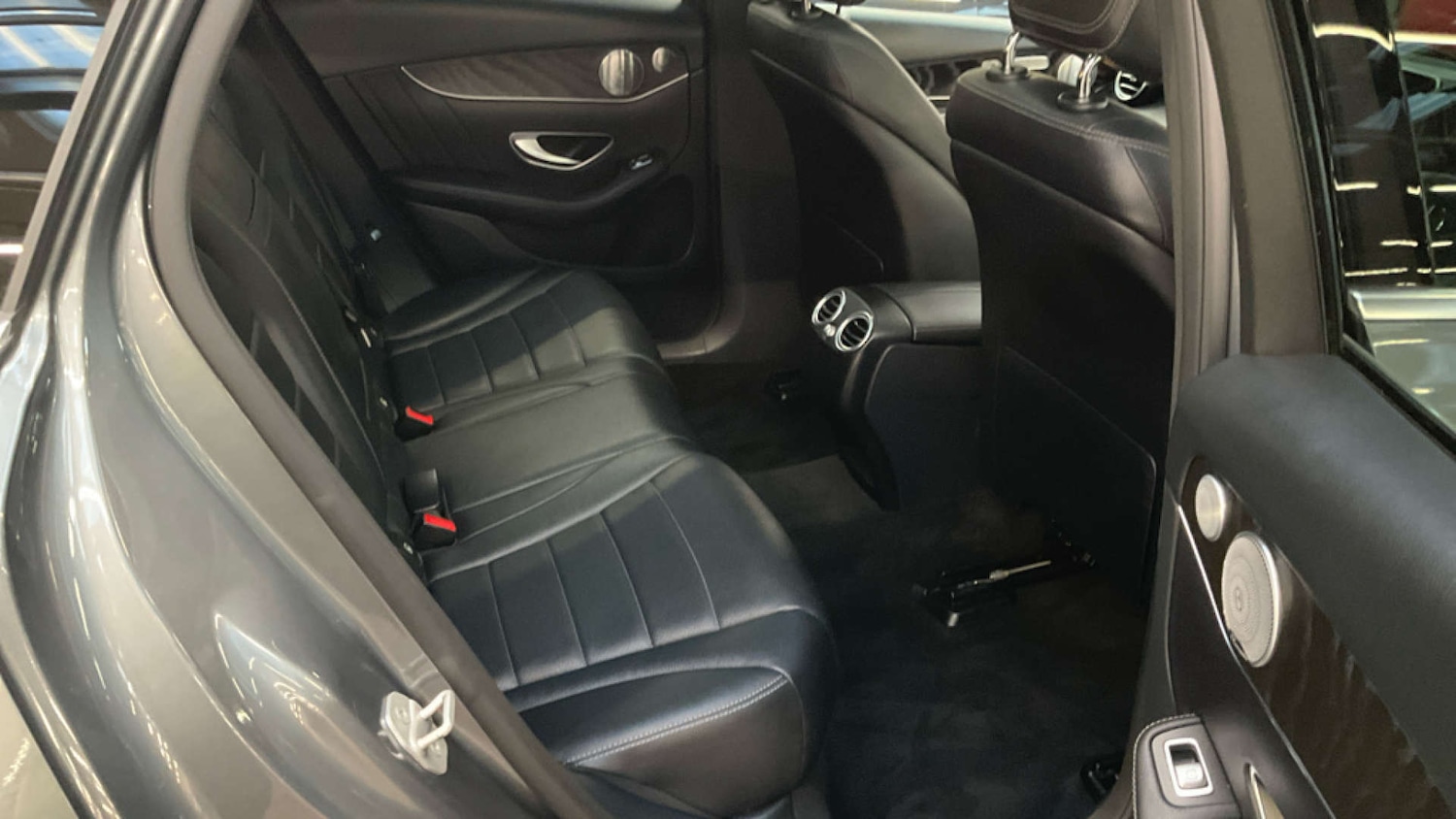 Used Mercedes-Benz GLC 2015 for sale - 77236272: Photo 9