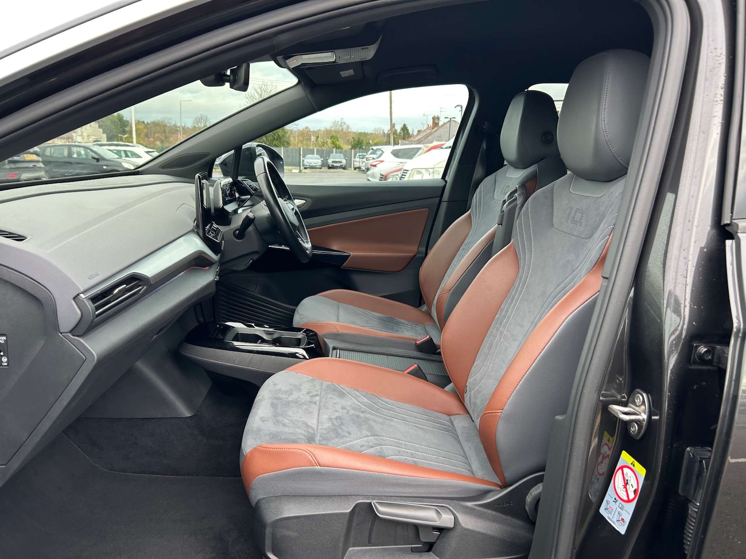 Used Volkswagen ID.4 2021 for sale - 76711679: Photo 15