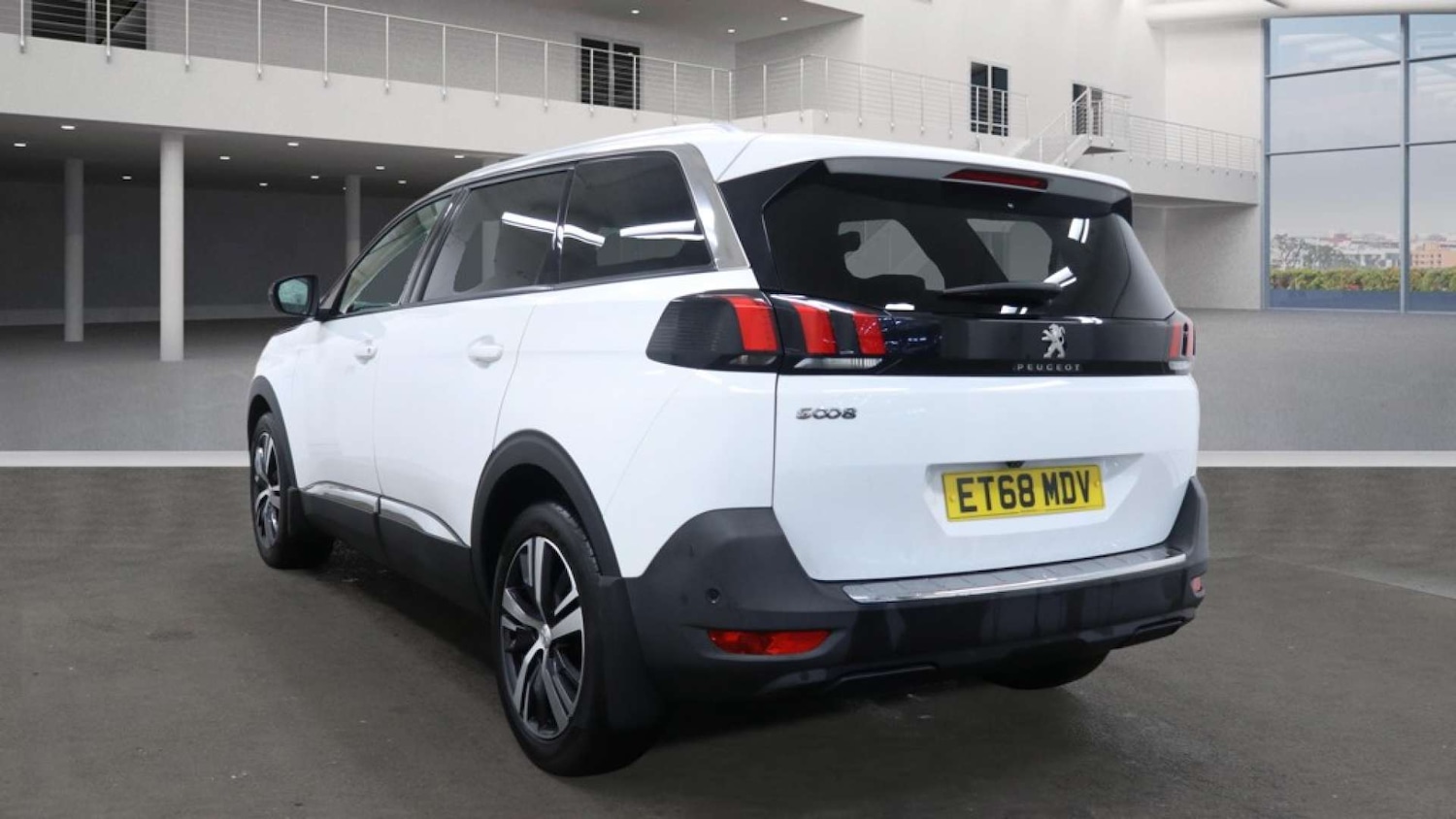 Used Peugeot 5008 2019 for sale - 77470121: Photo 9