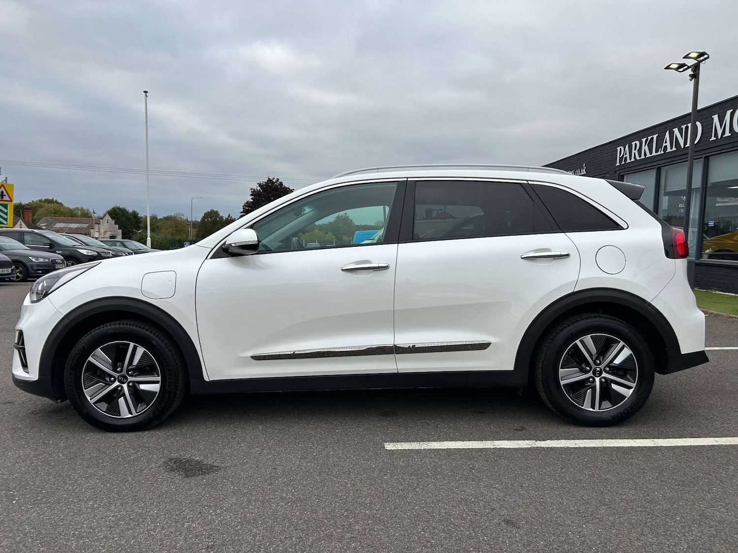 Used Kia Niro 2020 for sale - 76601851: Photo 5