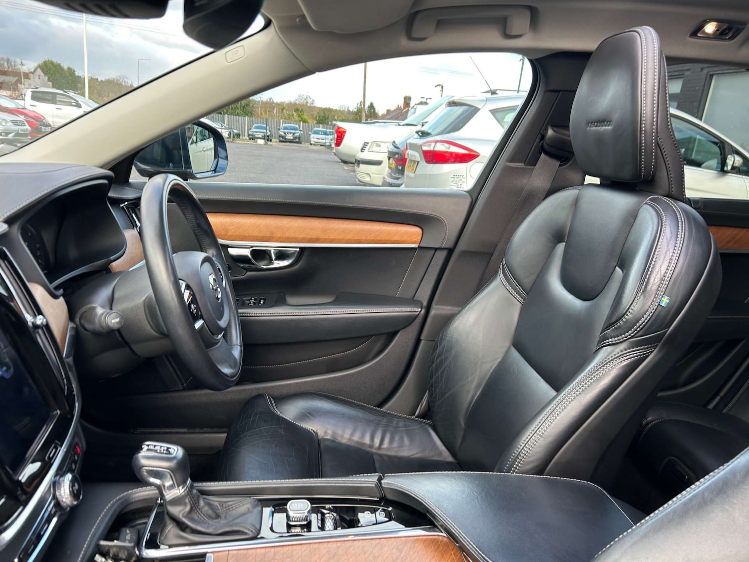 Used Volvo V90 2018 for sale - 76629670: Photo 10