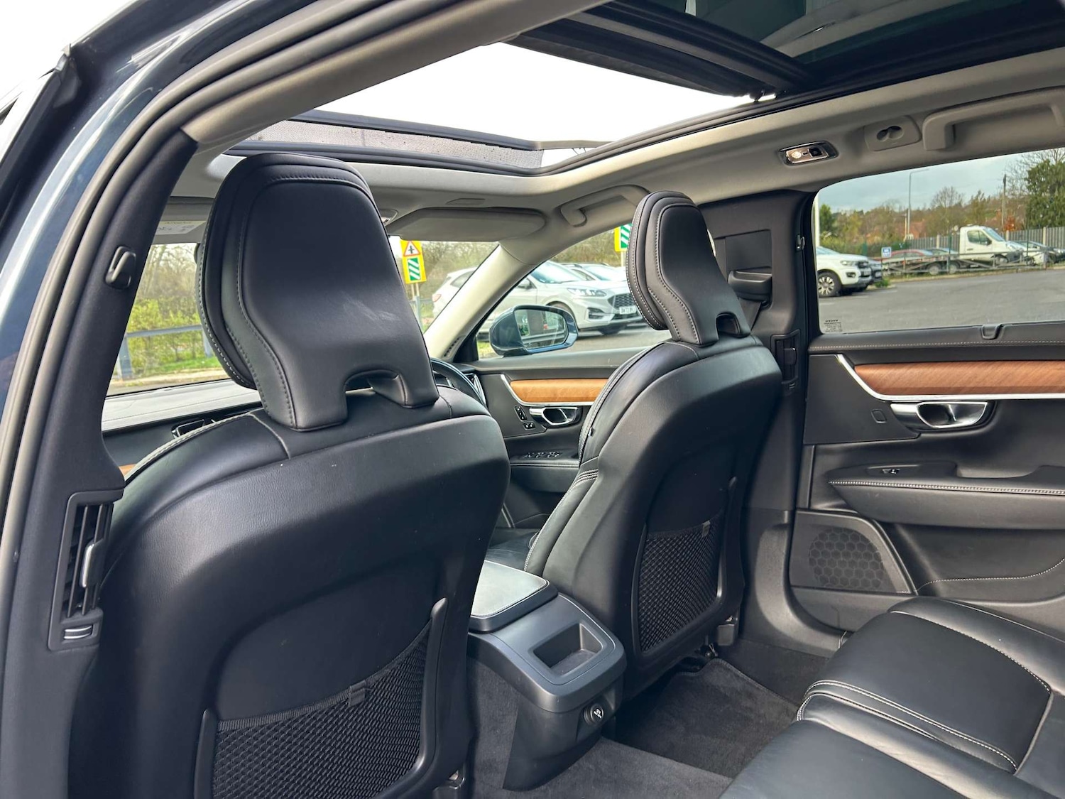 Used Volvo V90 2018 for sale - 76629670: Photo 19