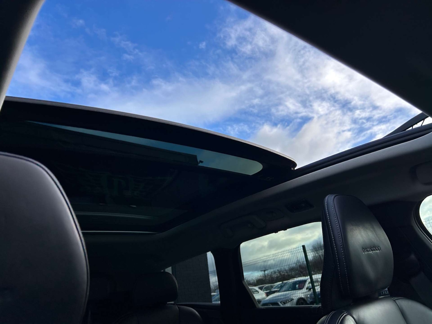 Used Volvo V90 2018 for sale - 76629670: Photo 34