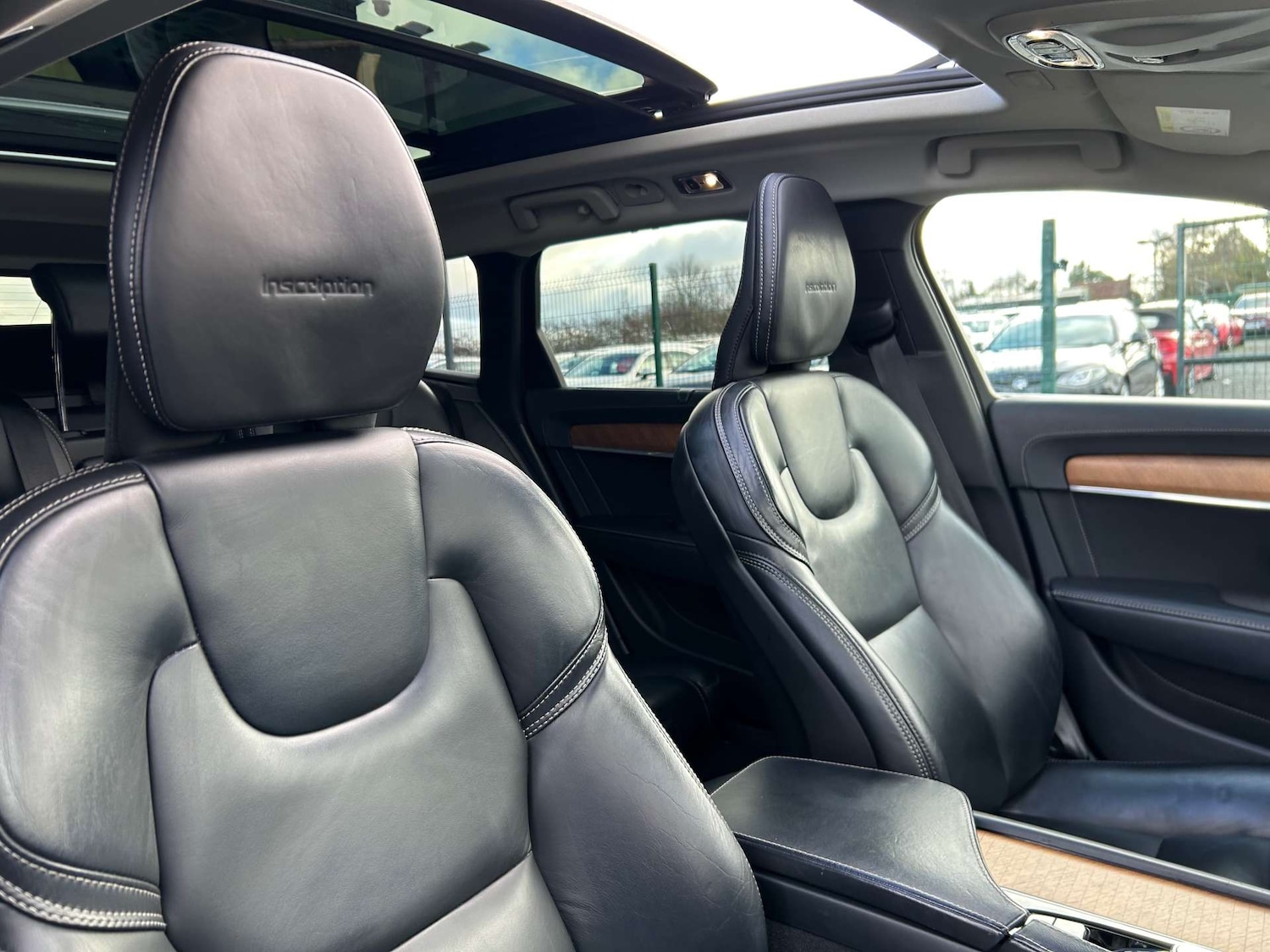 Used Volvo V90 2018 for sale - 76629670: Photo 43