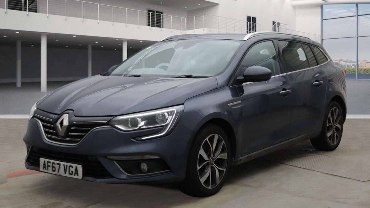 Used Renault Megane 2017 for sale - 77157196: Photo 3