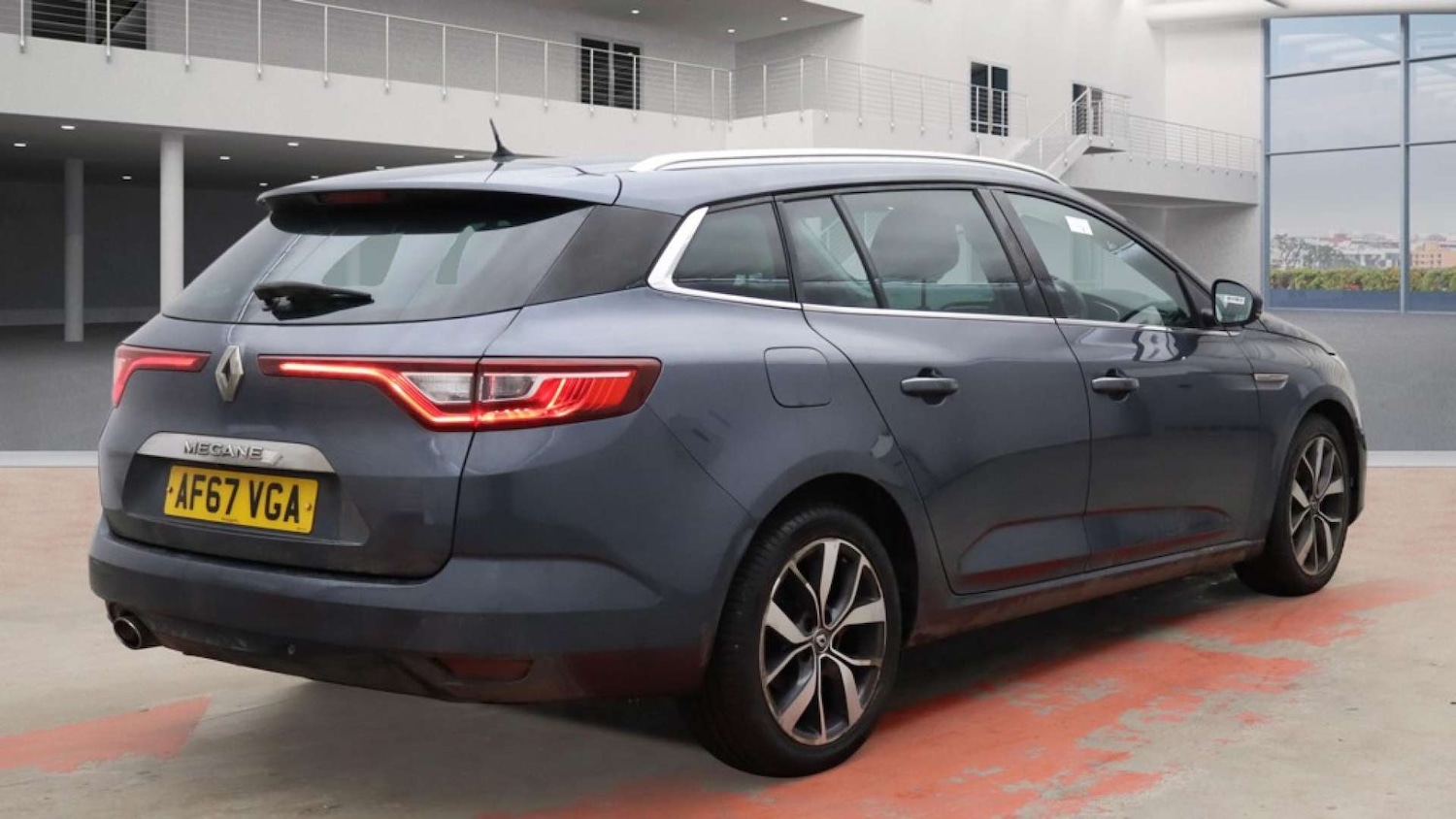 Used Renault Megane 2017 for sale - 77157196: Photo 5