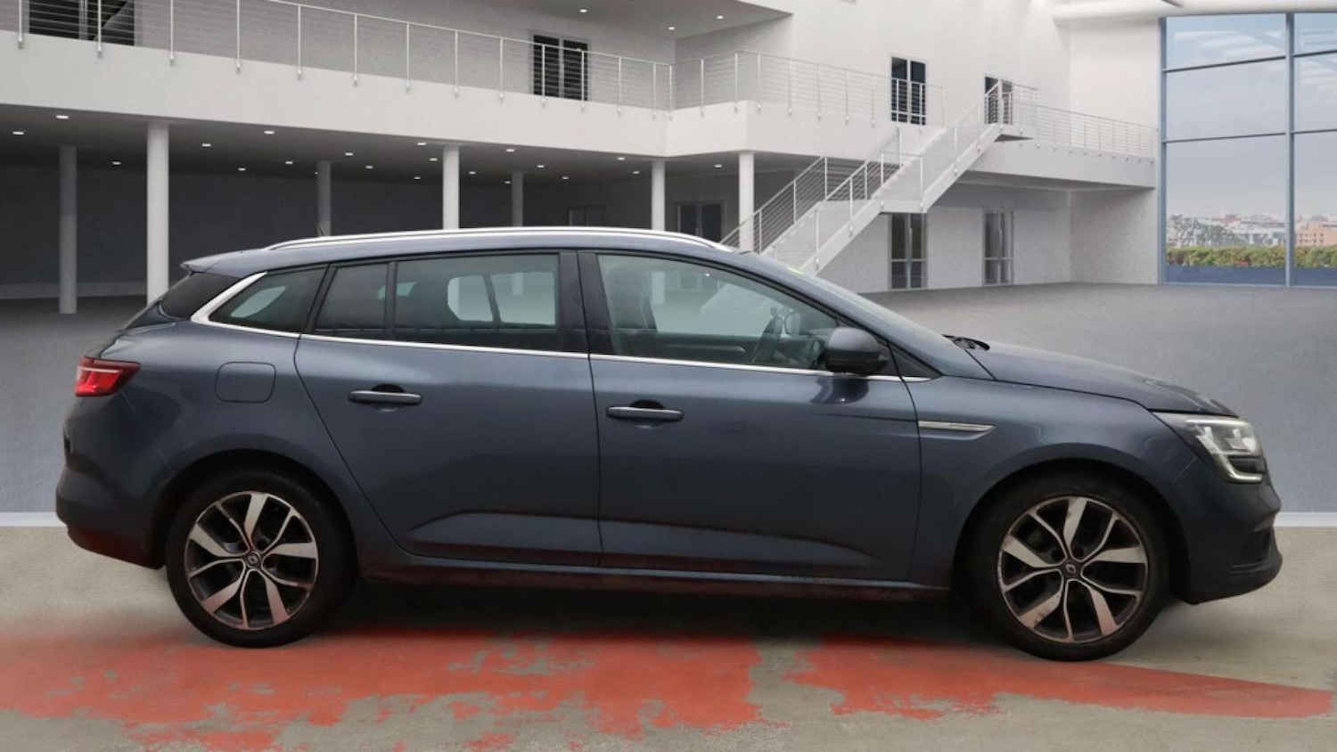 Used Renault Megane 2017 for sale - 77157196: Photo 6