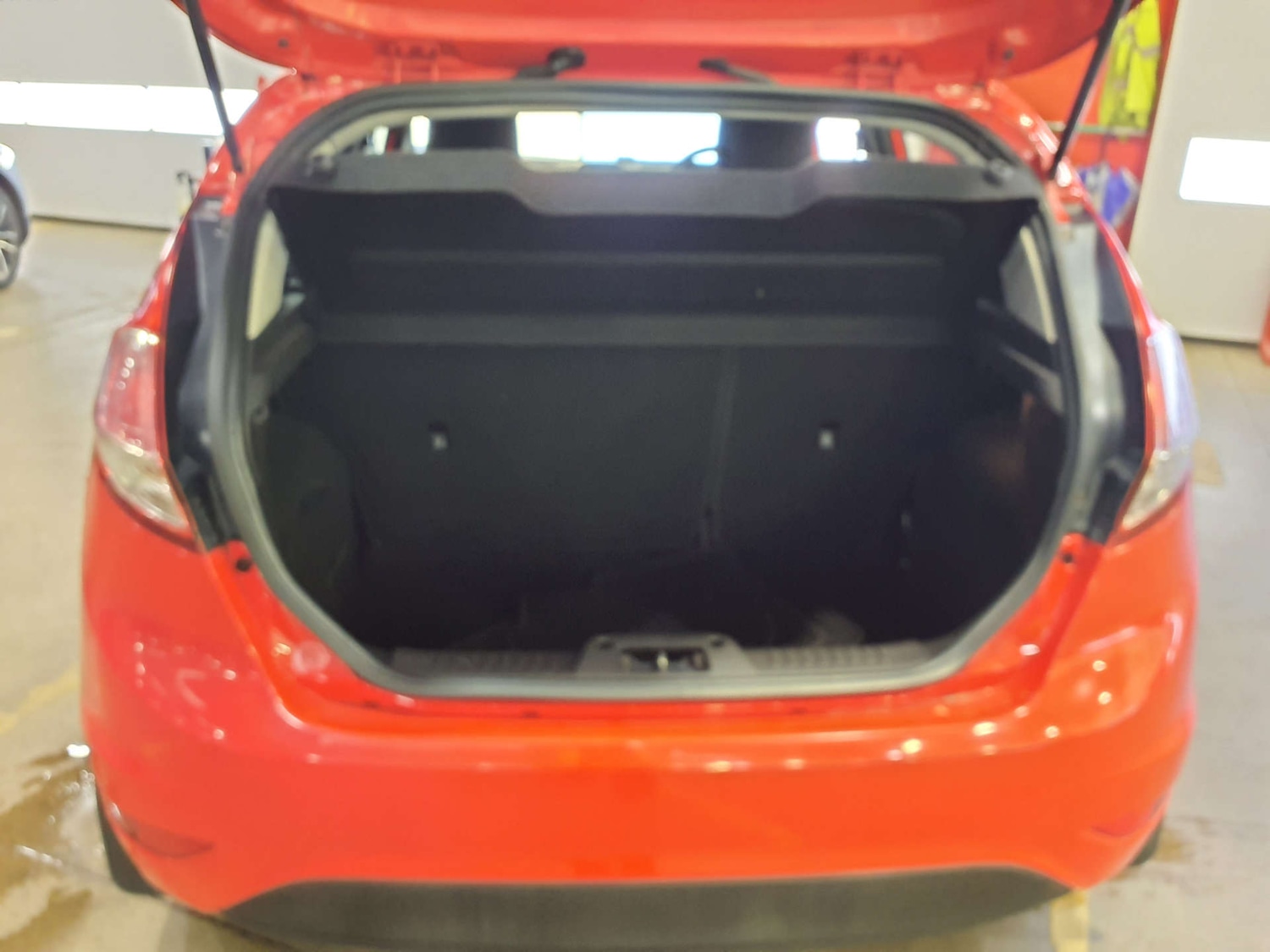 Used Ford Fiesta 2013 for sale - 76597621: Photo 14