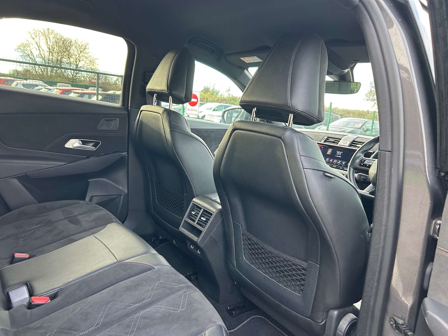 Used DS Automobiles DS 7 Crossback 2020 for sale - 76946122: Photo 24