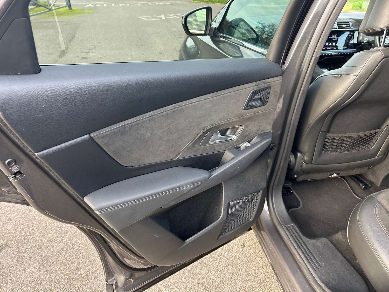 Used DS Automobiles DS 7 Crossback 2020 for sale - 76946122: Photo 26