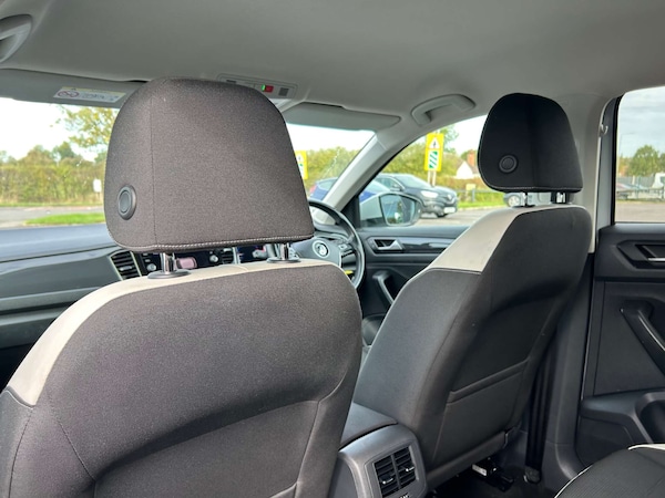 Used Volkswagen T-Roc 2018 for sale - 76020190: Photo 36