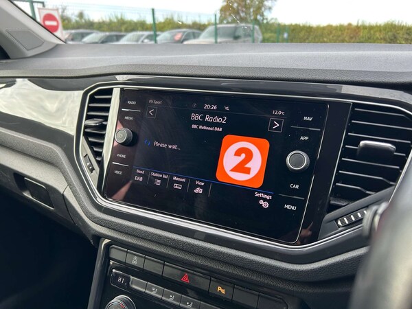 Used Volkswagen T-Roc 2018 for sale - 76020190: Photo 39