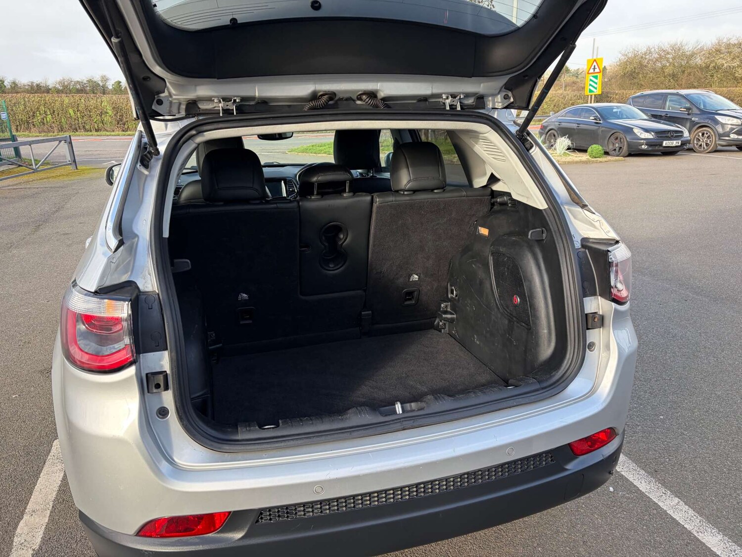 Used Jeep Compass 2019 for sale - 77845614: Photo 26