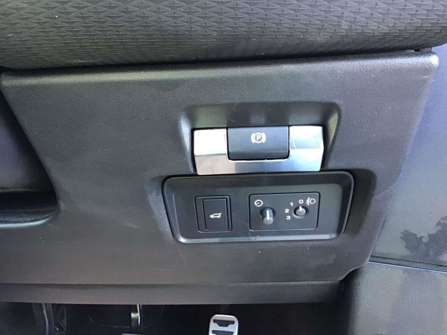 Vehicle 19