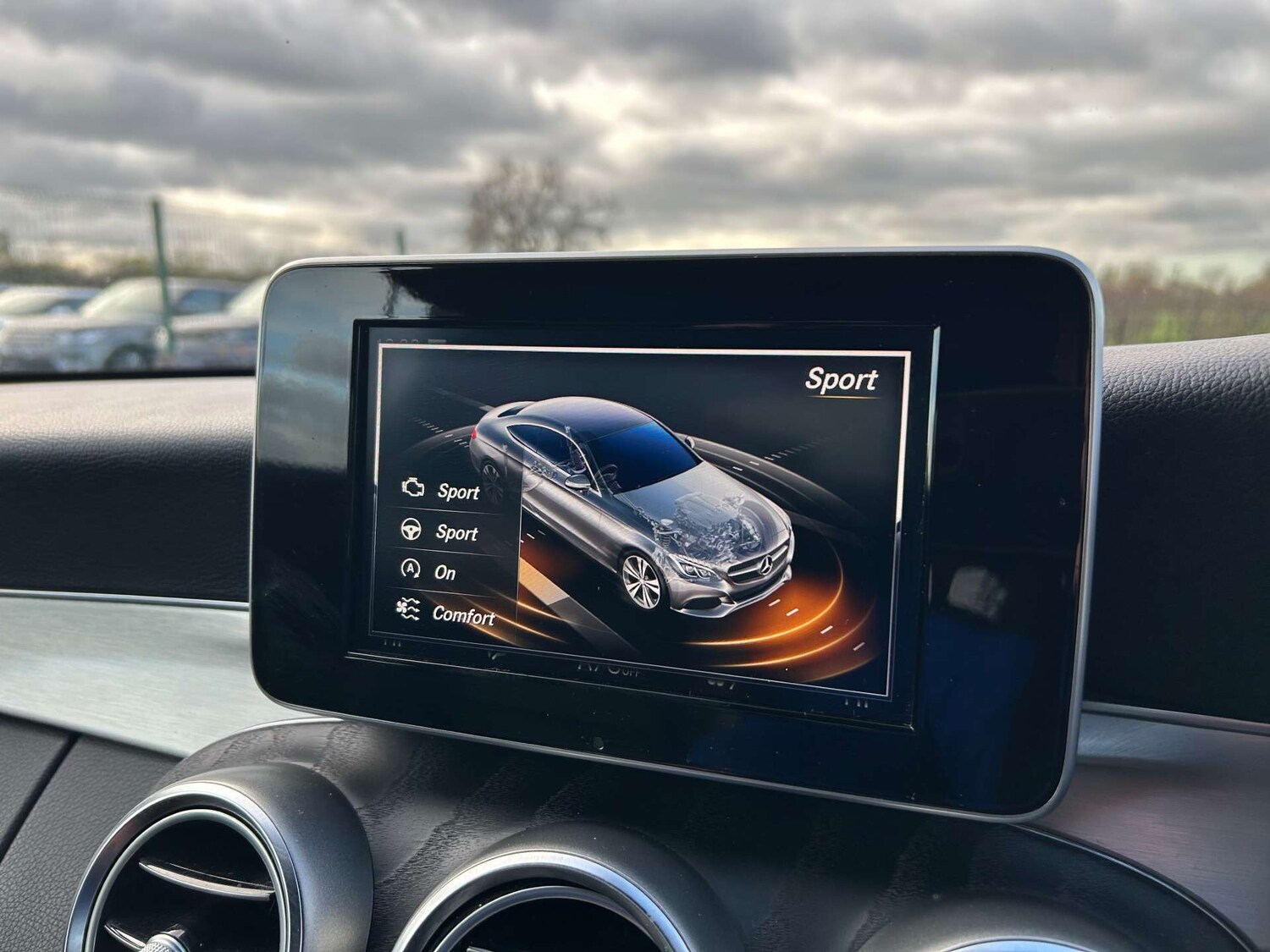 Used Mercedes-Benz C Class 2017 for sale - 76223012: Photo 27