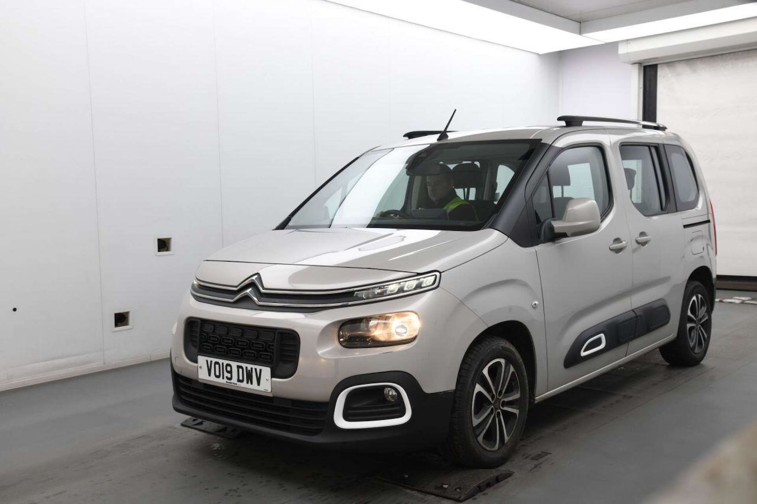 Vehicle 3