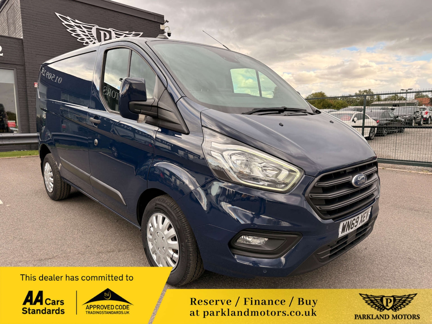 Used Ford Transit Custom 2019 for sale - 76602229: Photo 1