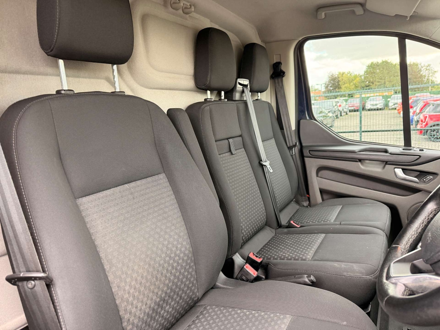 Used Ford Transit Custom 2019 for sale - 76602229: Photo 38