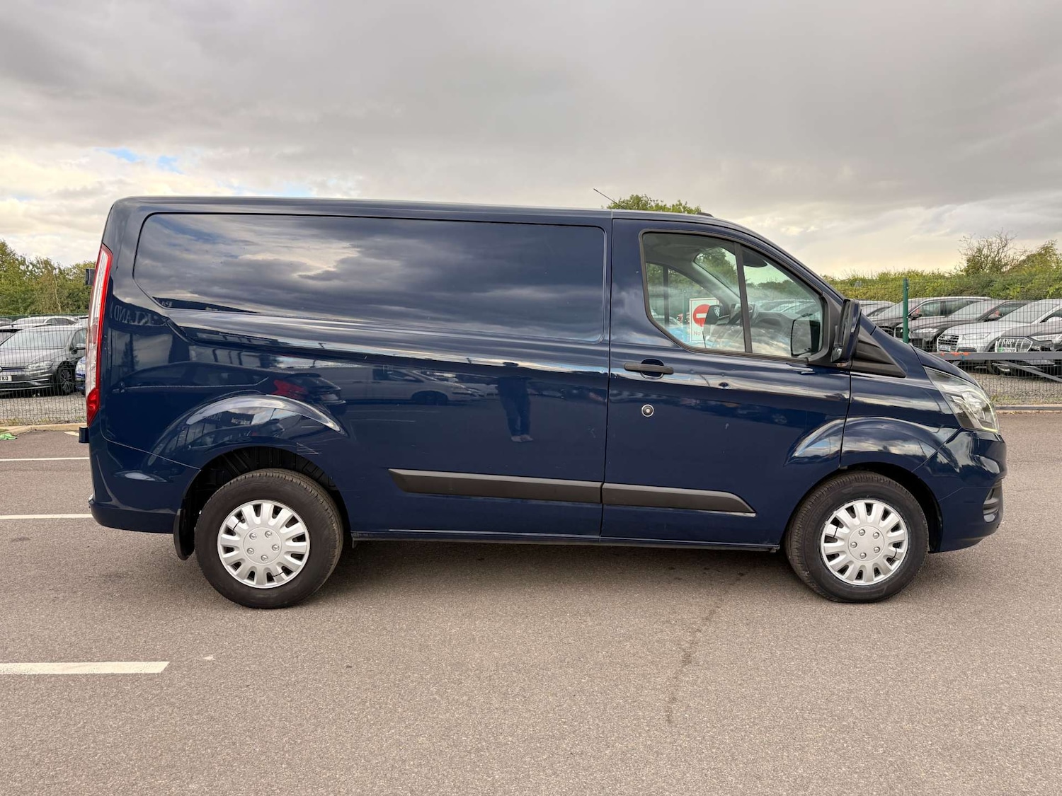 Used Ford Transit Custom 2019 for sale - 76602229: Photo 9