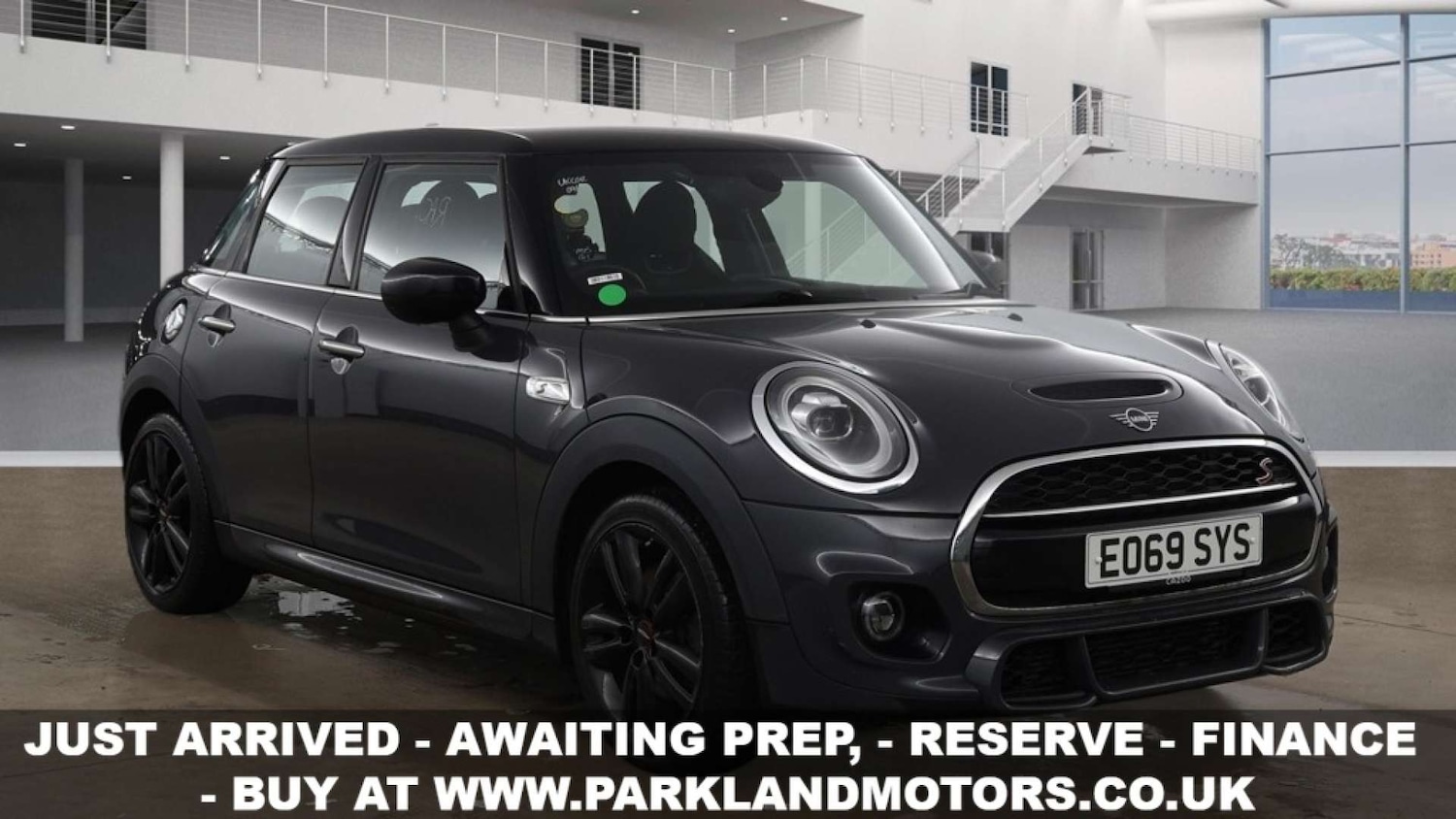 Used MINI Hatch 2019 for sale - 77313745: Photo 1