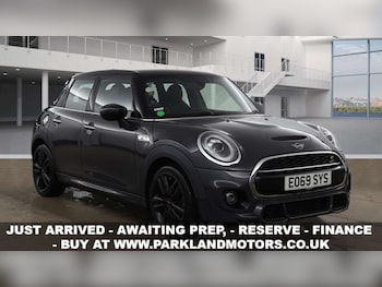 Used MINI Hatch 2019 for sale - 77313745: Photo