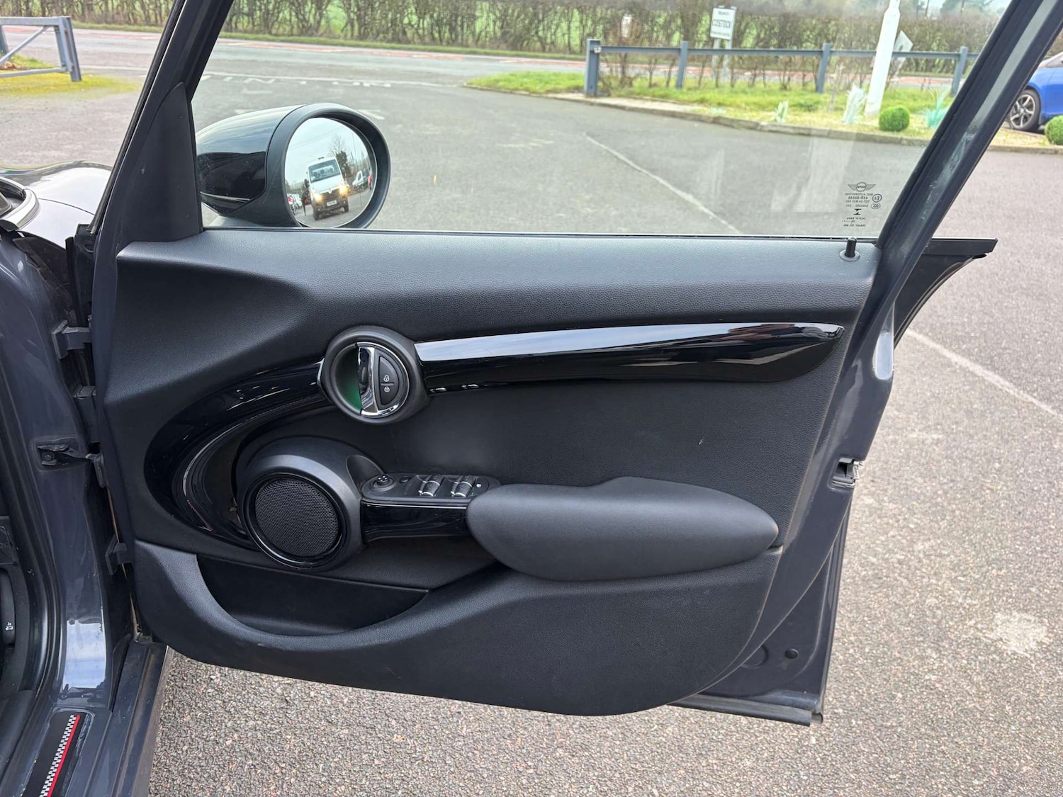 Used MINI Hatch 2019 for sale - 77313745: Photo 35